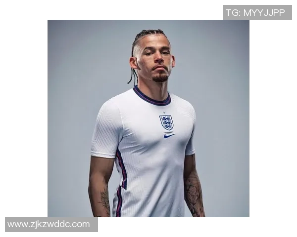 足球球星酷照头像女孩子展现独特魅力与活力风采